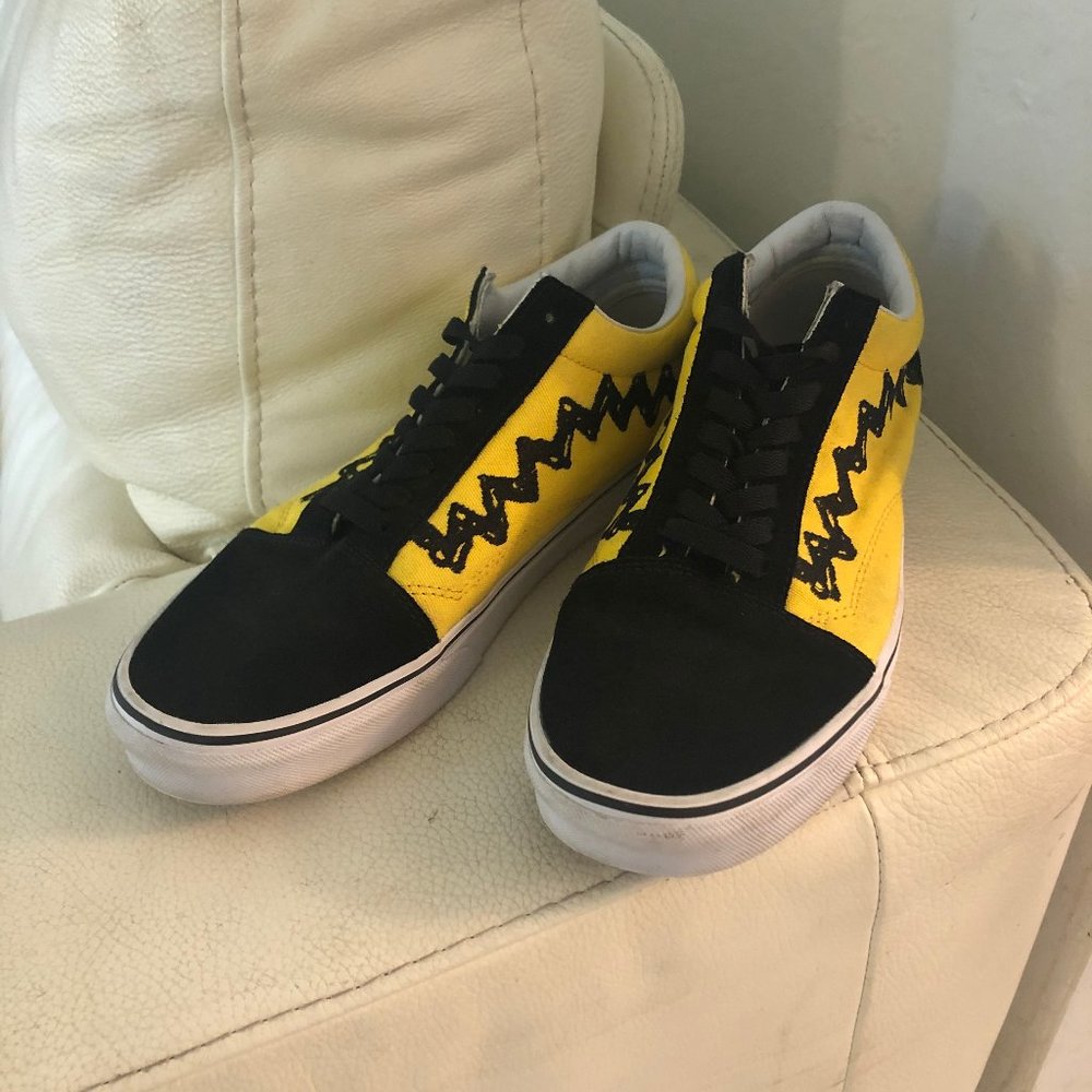 Vans Peanuts Charlie Brown Good Grief Shoes 10.5